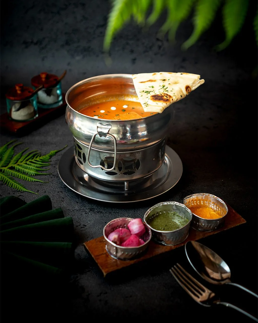 Bhimas soup and naan pairing